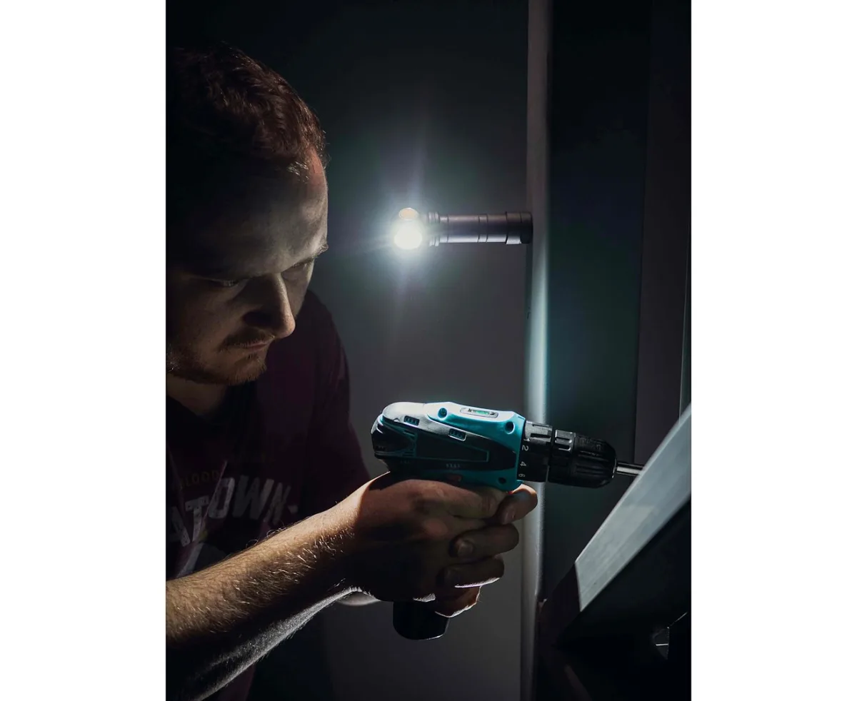 Latarka Armytek Wizard C2 Pro Max Warm 3720 lm — zdjęcie 12