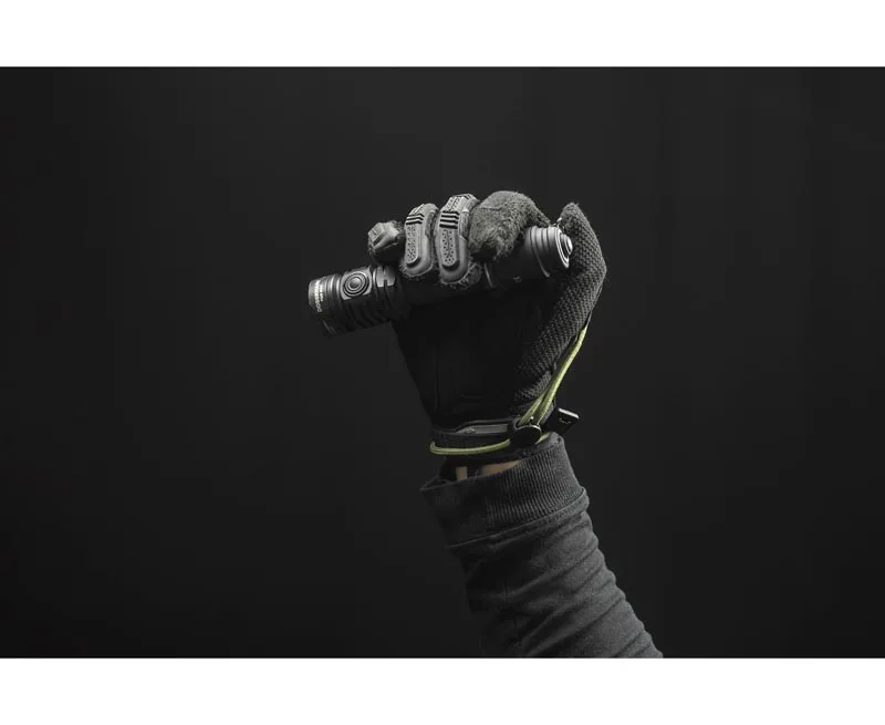 Latarka Armytek Dobermann PRO MAX 3000 lm 2w1 — zdjęcie 8