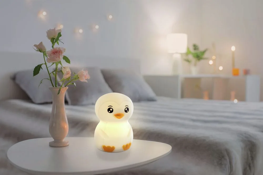 Lampka nocna Ansmann Pingwin Leon aku USB-C — zdjęcie 4