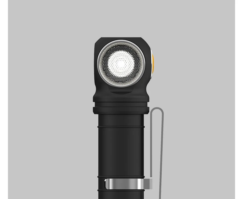 Latarka Armytek Wizard C2 Pro Max Warm 3720 lm — zdjęcie 3