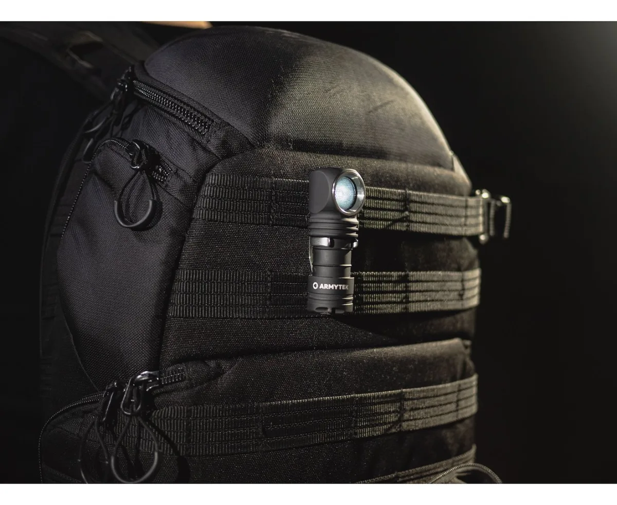 Latarka Armytek Wizard C1 Pro Warm 930 lm — zdjęcie 12