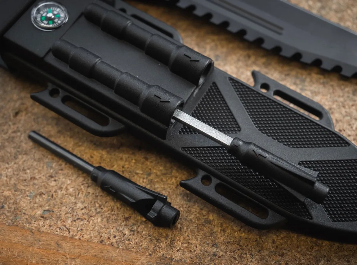 Nóż Magnum M-Spec Survival Knife 440A — zdjęcie 4