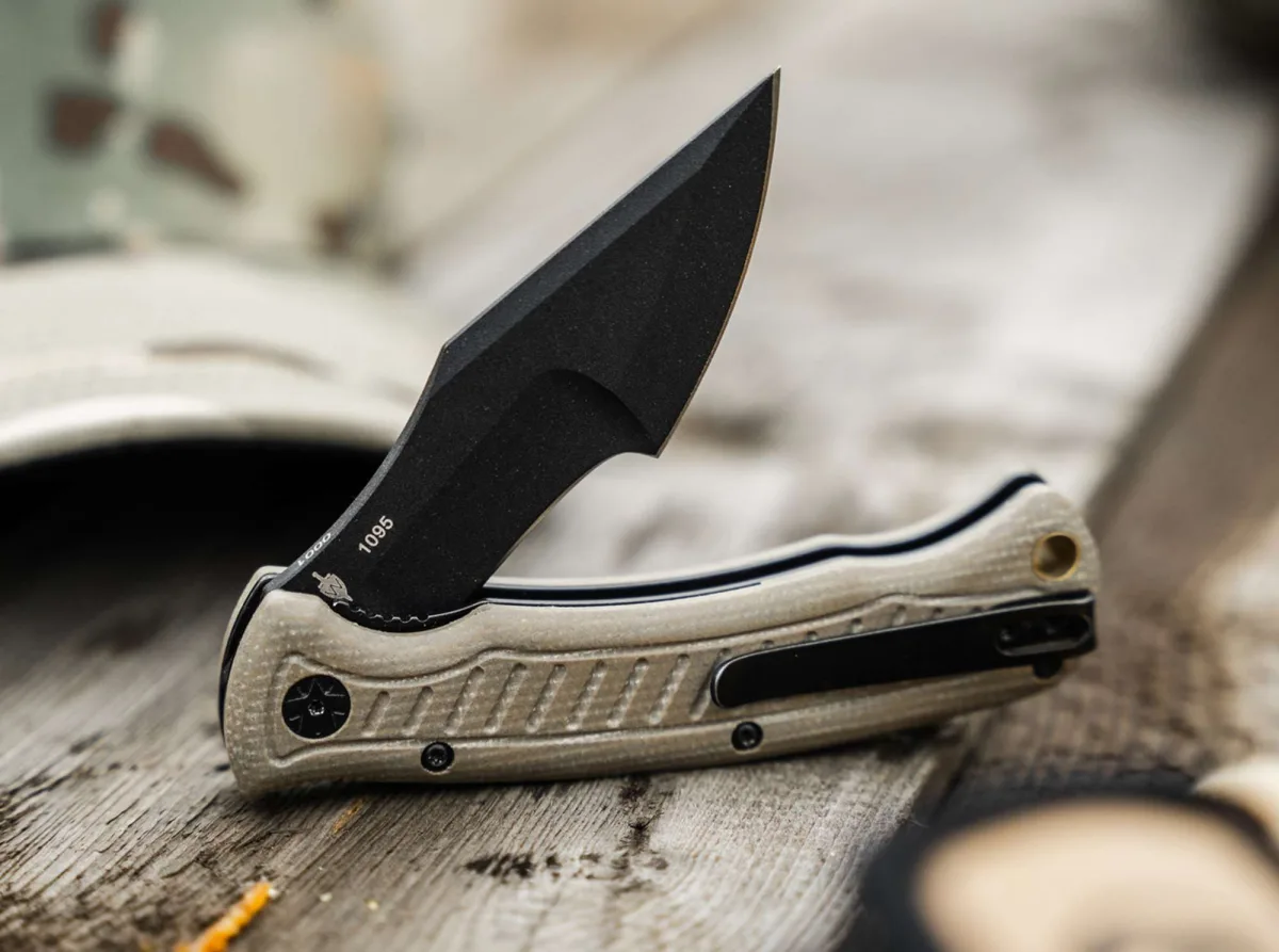 Nóż Böker Plus Micro Tracker Folder 154CM — zdjęcie 6