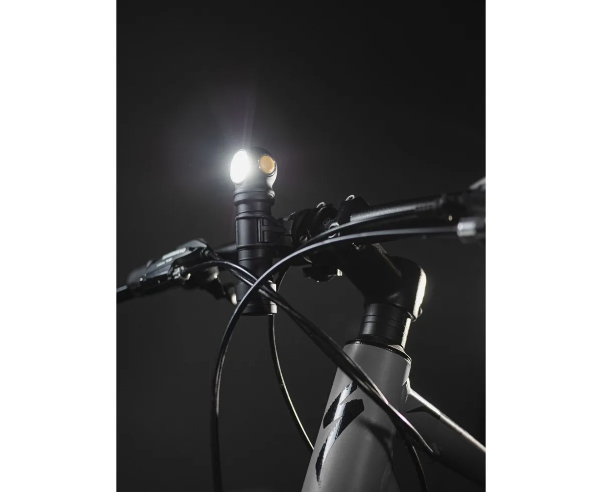 Montaż rowerowy Armytek ABM-01 — zdjęcie 4