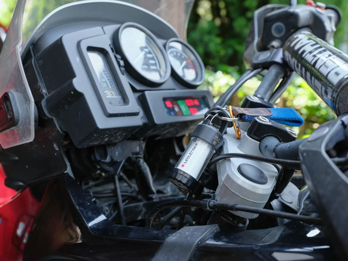 Latarka Ledlenser ML4 camping — zdjęcie 6