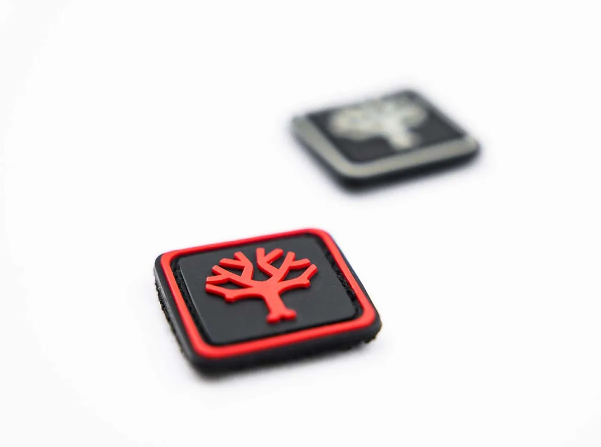 Böker Solingen Red Tree Gitd Patch — zdjęcie 4
