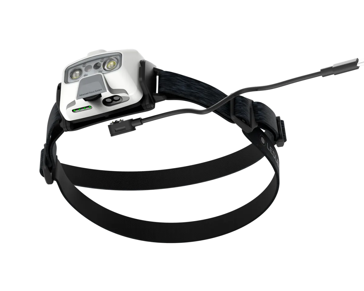 Latarka Ledlenser HF6R Core White 800lm — zdjęcie 3
