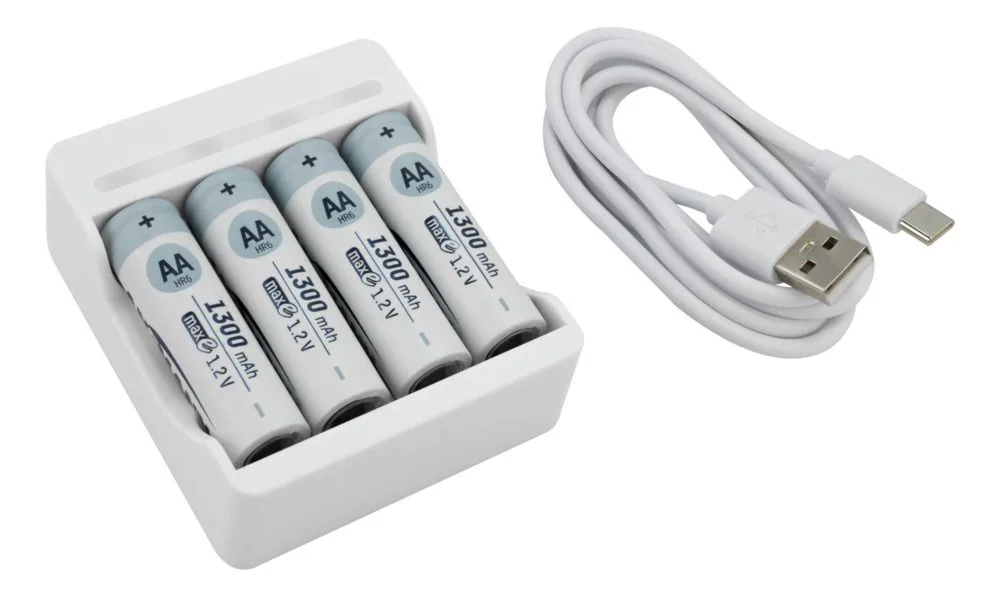 Ładowarka Ansmann USB Basic IV + 4x AA 1300mAh — zdjęcie 2
