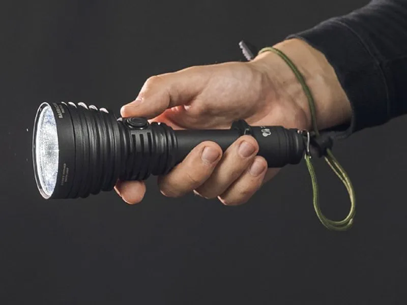 Latarka Armytek Barracuda Pro Max White 2800 lm — zdjęcie 1