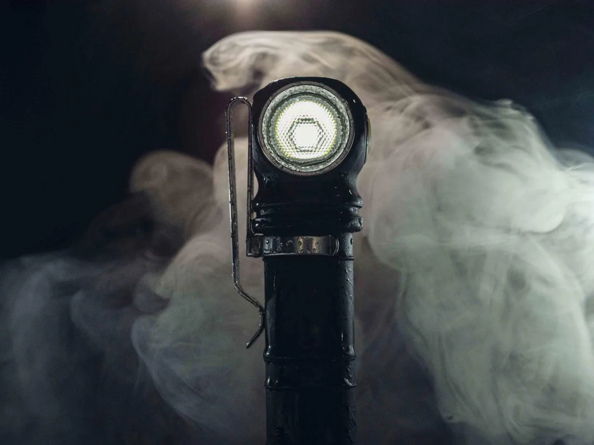 Latarka Armytek Wizard C2 Pro Max White 4000 lm — zdjęcie 7