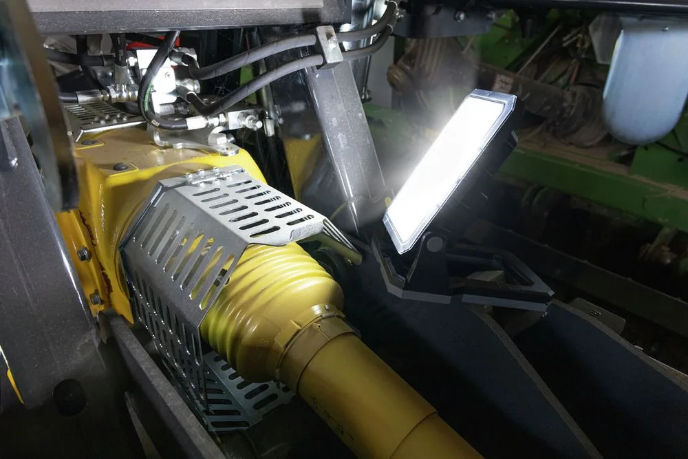 Reflektor roboczy Ansmann WL2000R-ECO 2000lm, aku — zdjęcie 8