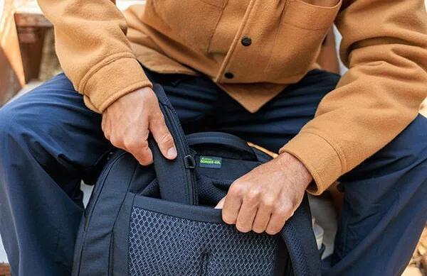 Plecak Gregory Border Carry On 40L Black Lichen — zdjęcie 11