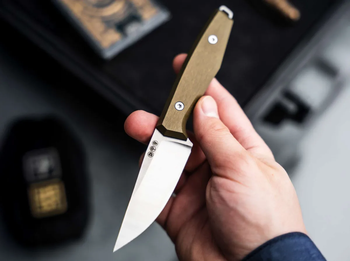 Nóż Böker Daily Knives AK1 Droppoint MagnaCut Gold — zdjęcie 6