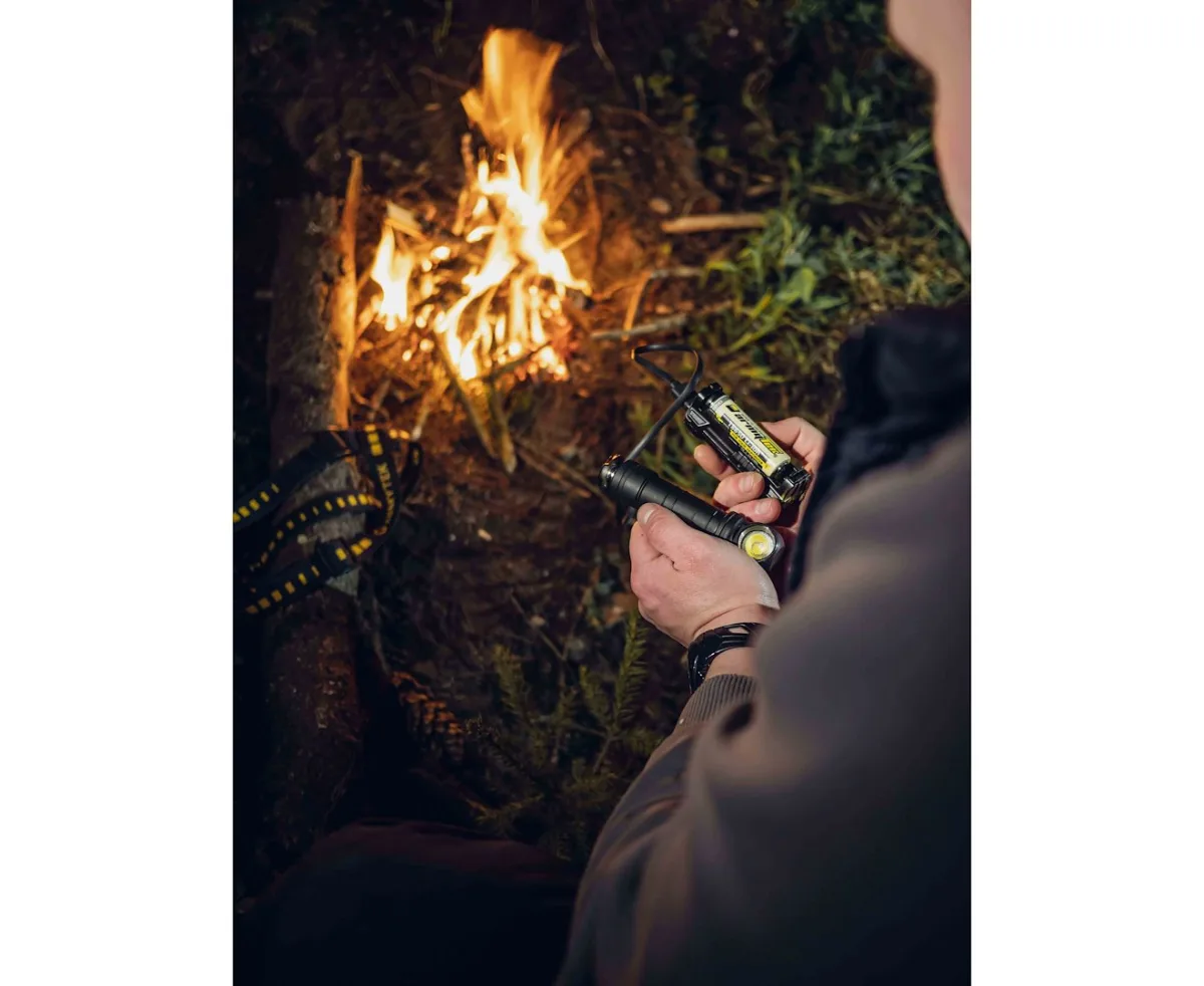 Latarka Armytek Wizard C2 Pro Max Warm 3720 lm — zdjęcie 9