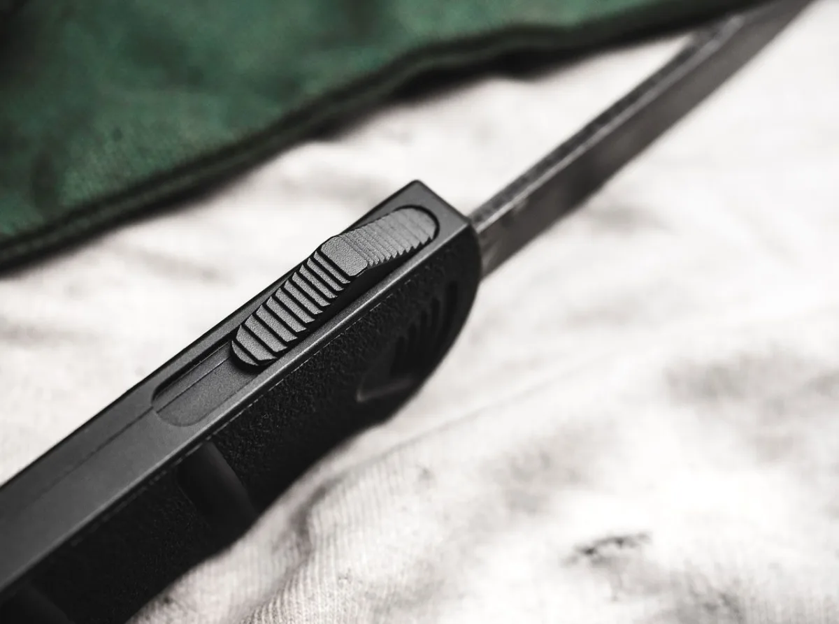 Nóż Böker Plus USA Kalashnikov OTF — zdjęcie 6
