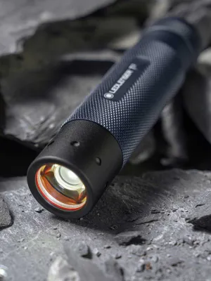 Latarka Ledlenser T2 25th Anniversary Edition
