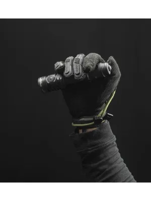 Latarka Armytek Dobermann PRO MAX 3000 lm 2w1