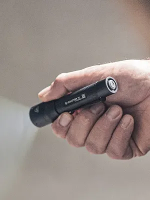 Latarka Ledlenser P5 200 lm