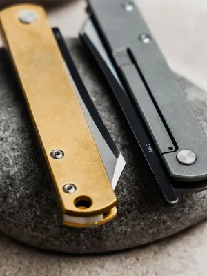 Nóż Böker Plus Zenshin 42 Brass