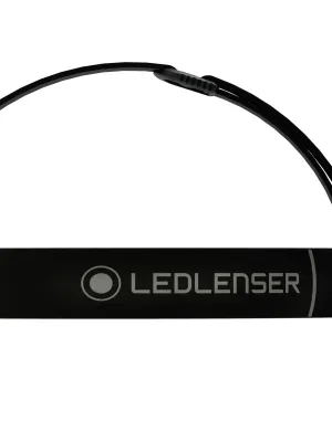 Latarka Ledlenser MH8 black/black