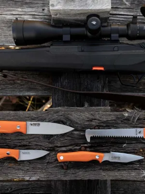 Nóż Casström No.10 SFK Orange G10 14C28N Kydex