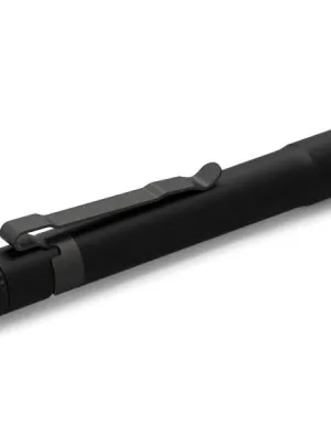 Latarka Solidline by Ledlenser  ST4 Black
